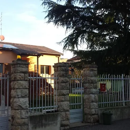 Giramondo Bed and Breakfast 3*